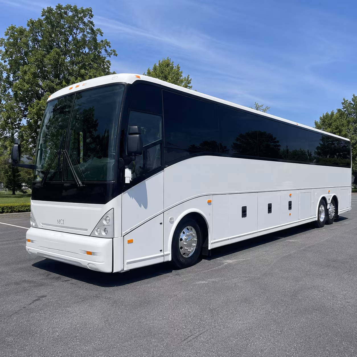 montgomery bus rentals for alabama road trips and kentucky travel