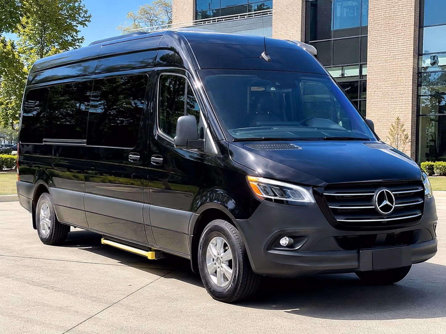 montgomery hospital and campus shuttle bus rentals