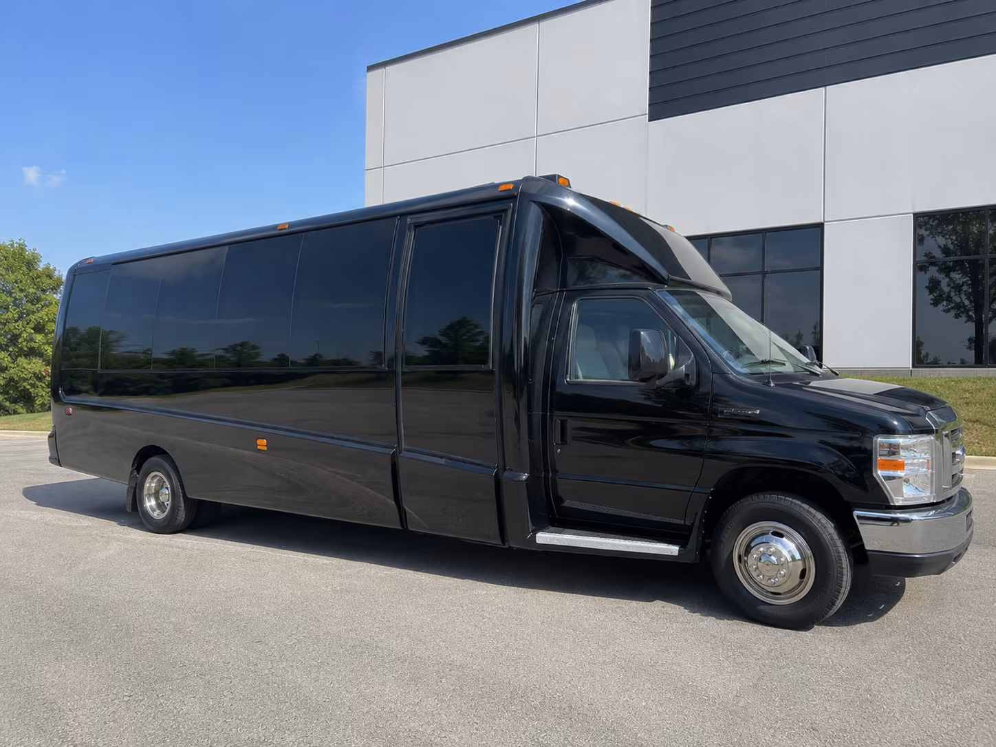 why book winery and brewery tours through montgomeryshuttlebusrentals com